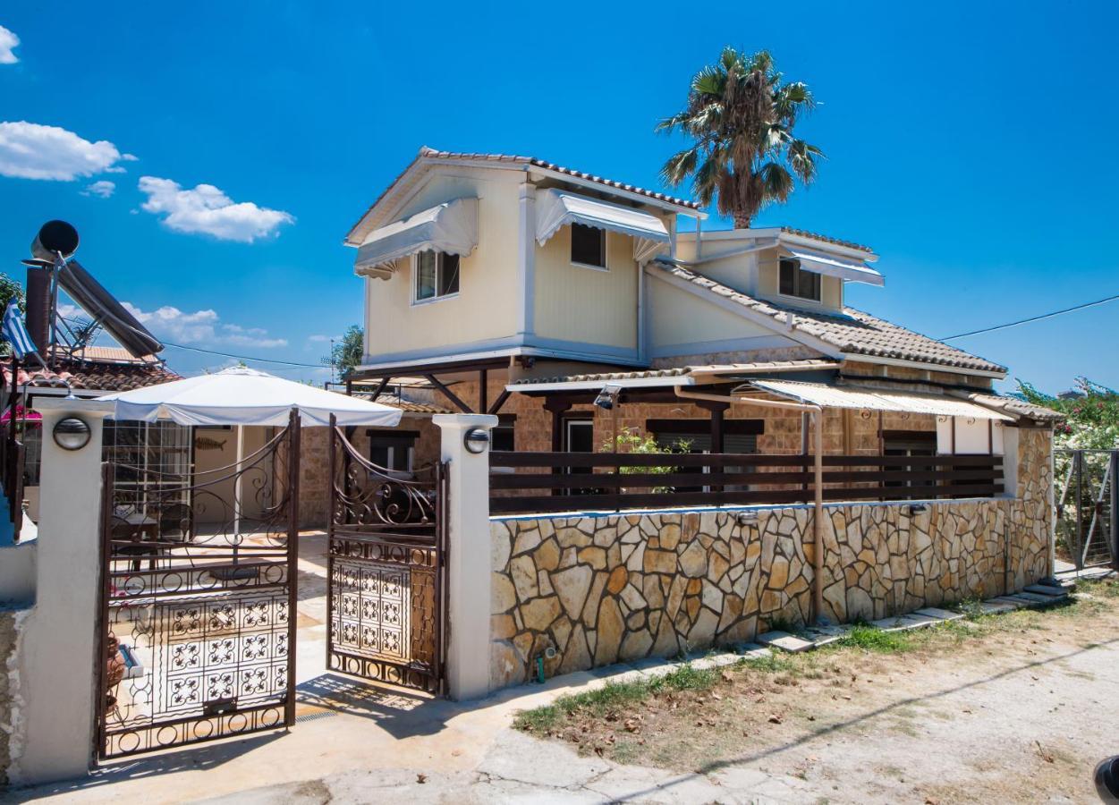 Borgo! Ευχάριστο Εξοχικό Σπίτι Δίπλα Στη Θάλασσα!! Villa Lefkáda Eksteriør billede