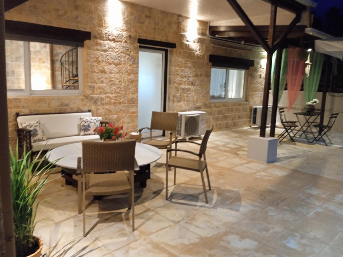 Borgo! Ευχάριστο Εξοχικό Σπίτι Δίπλα Στη Θάλασσα!! Villa Lefkáda Eksteriør billede